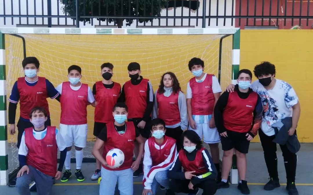 El equipo de fútbol del Instituto comienza su andadura